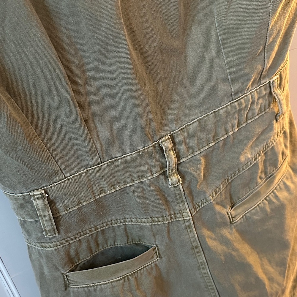 Miou Muse Olive Green Button-Up Romper - Picture 3 of 4